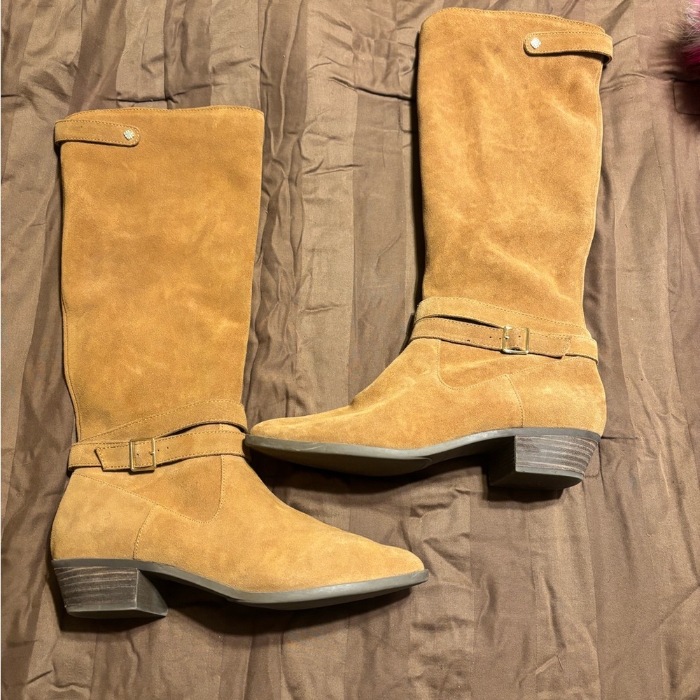 Crown & Ivy Camel Suede Heeled Boots